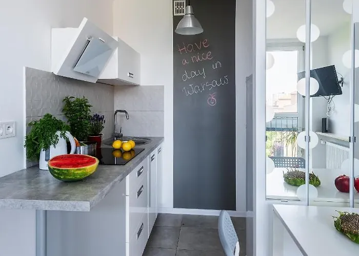 Przechodnia 2 - Good