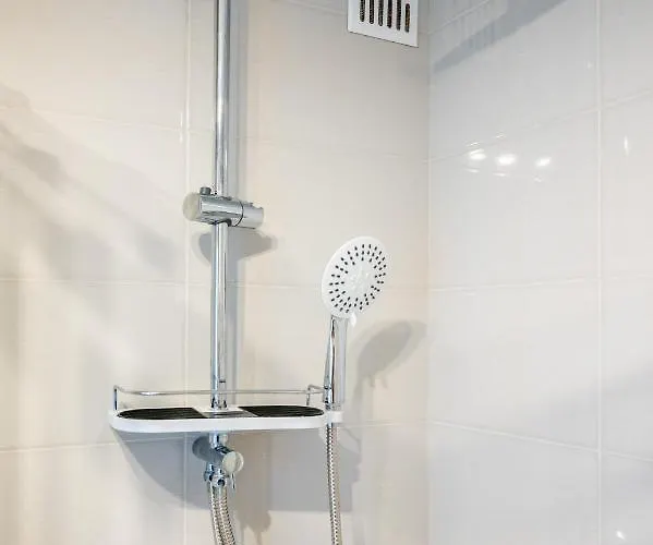 Przechodnia 2 - Good