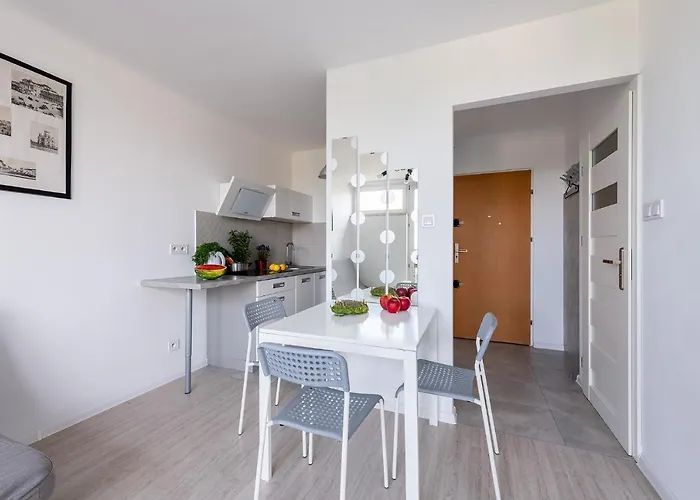 Przechodnia 2 - Good